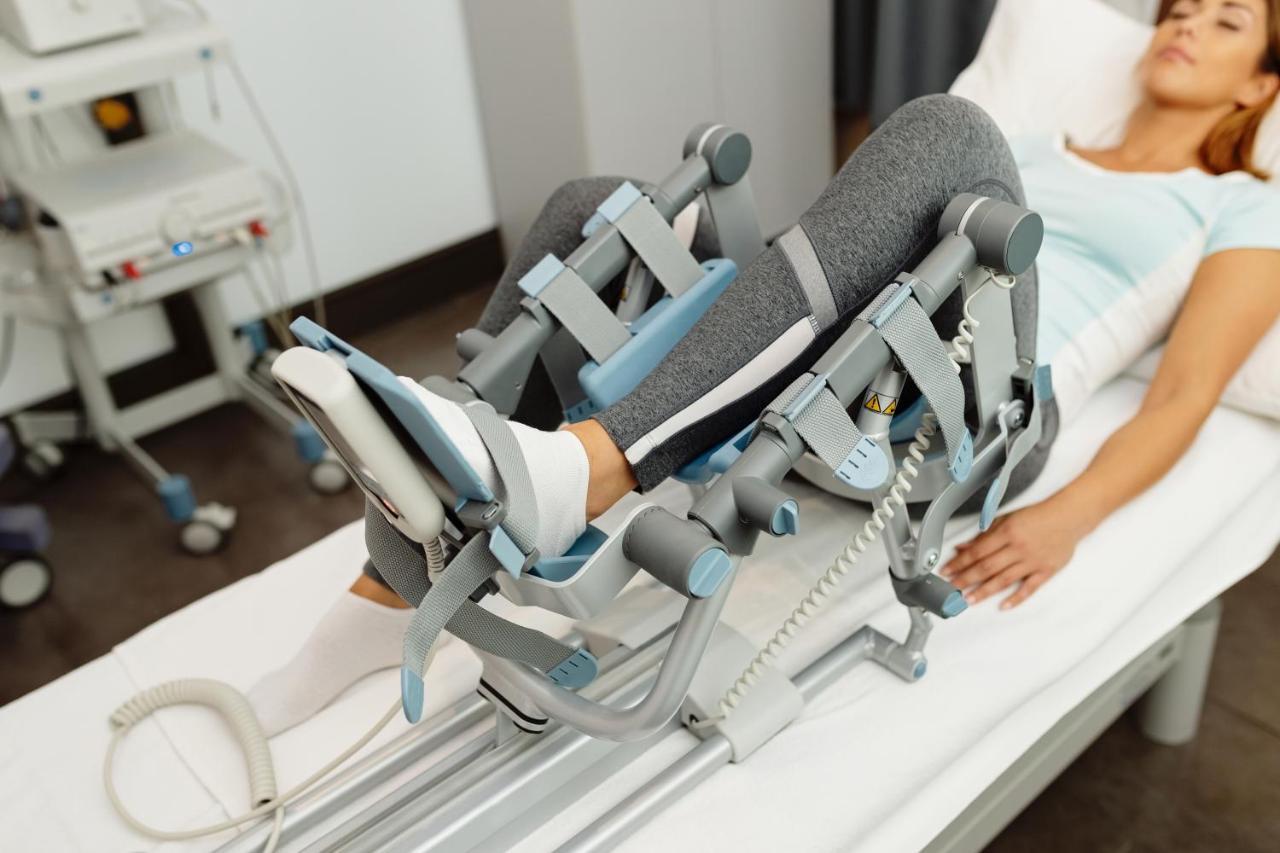 Hotel Premier Aqua - Adults Only ヴルドニーク エクステリア 写真 A patient in a hip abduction machine