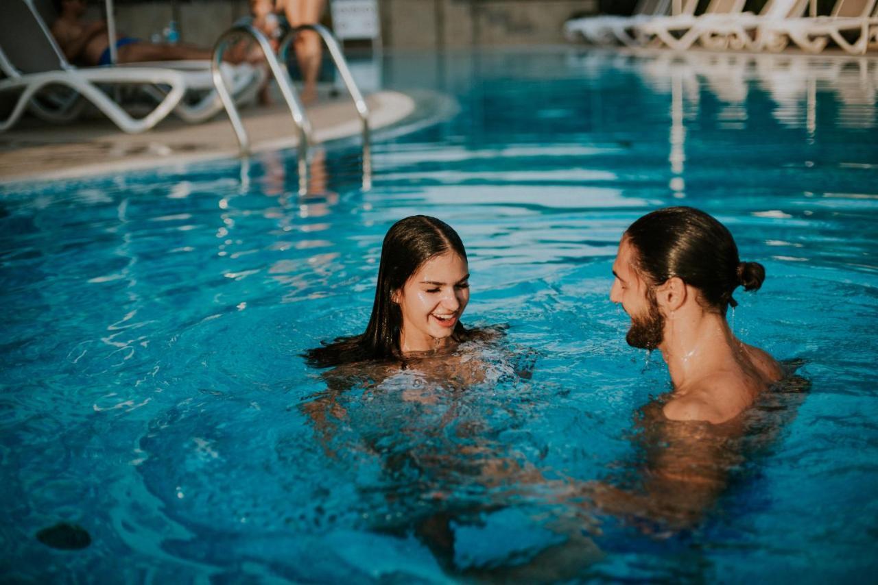 Hotel Premier Aqua - Adults Only ヴルドニーク エクステリア 写真 Swimming pool